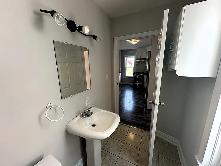 21 Maple St #1 — Photo 20