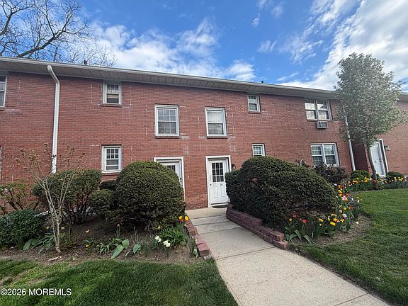 2nd image of 364 Westwood Avenue #16