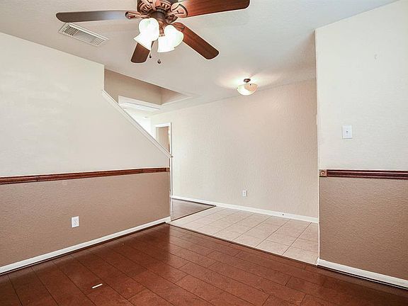 5th image of 2327 Summit Meadow Dr