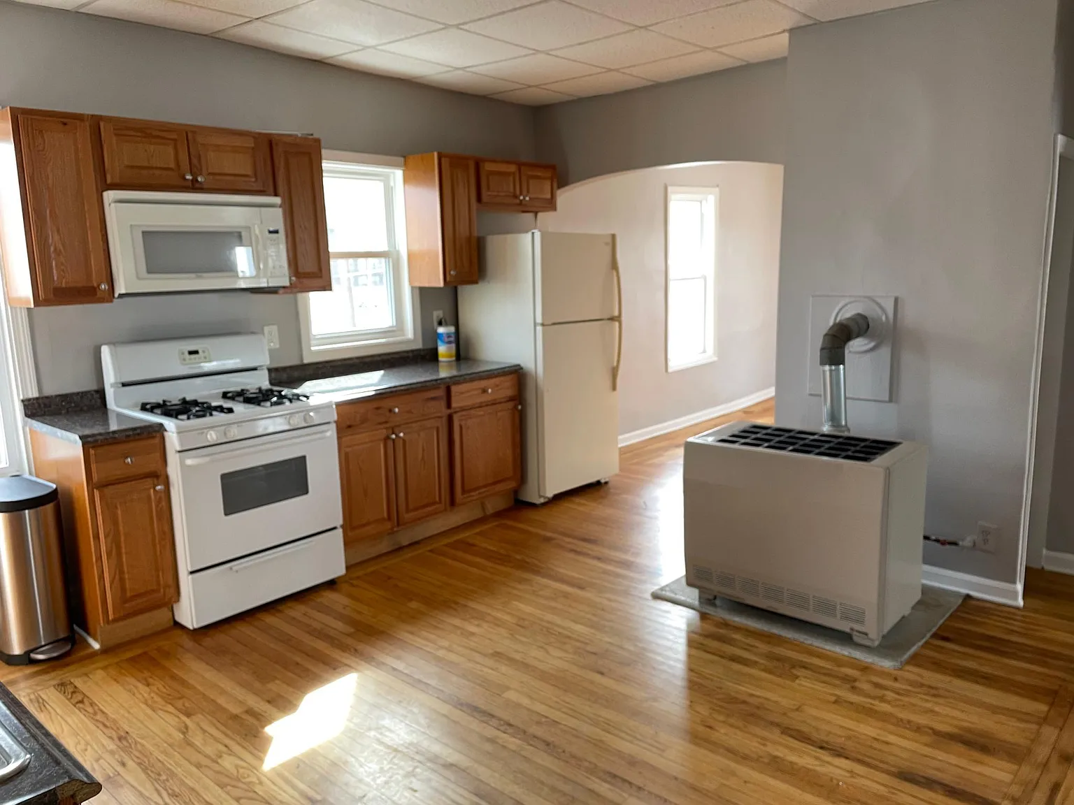 26 Alden St — Photo 3