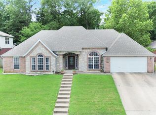 507 E Andrew Ave, Springdale, AR 72764