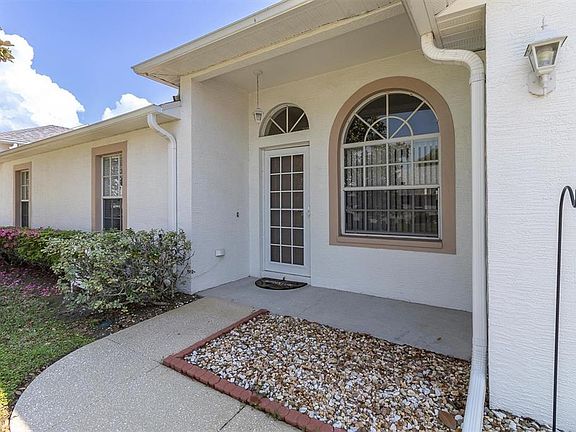 2nd image of 9242 Santa Monica Way