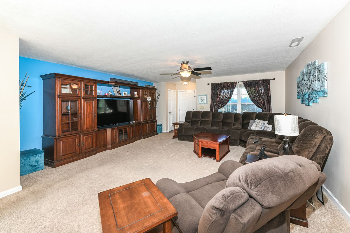 next background image