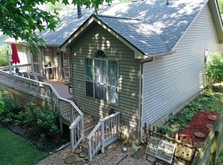 2144 Strombury Dr, Hermitage, TN 37076