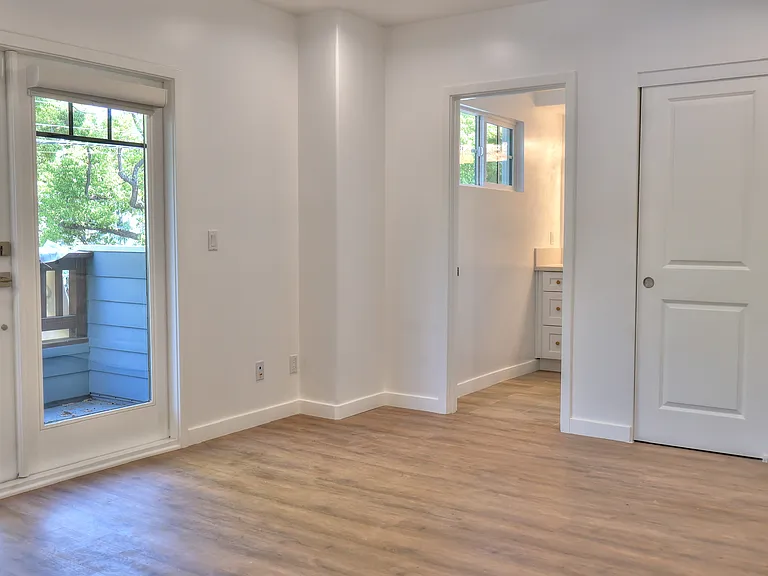 65 N Sierra Bonita Ave #1 — Photo 12