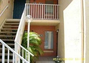1st image of 1472 The Pointe Dr