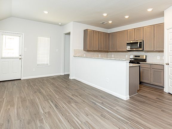 Dining Area to Kitchen