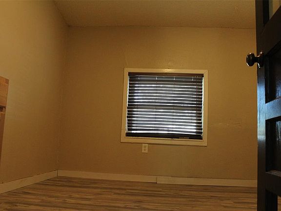 5th image of 1290 S La Salle Dr