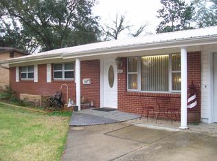 220 Sotir St NW, Fort Walton Beach, FL 32548