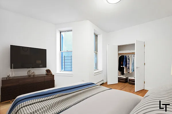 Rented by Keller Williams NYC | media 14
