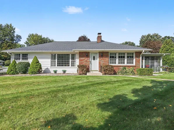 519 Hill Rd, Marshall, MI 49068