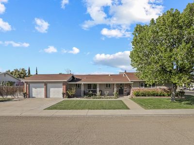 1003 Manor Dr, Ripon, CA, 95366