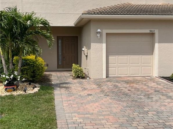 3809 Clearbrook Ln