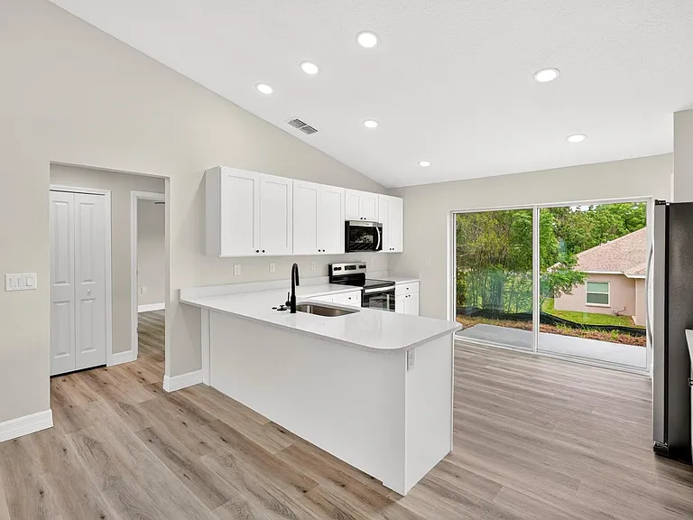 2961 E Brigadoon Ct — Photo 9