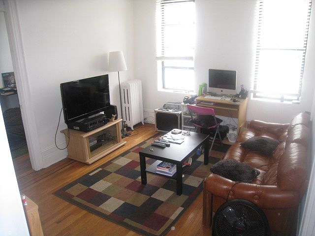 1st image of 3079 33rd St #3B