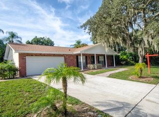 417 Ashford Dr, Brandon, FL 33511