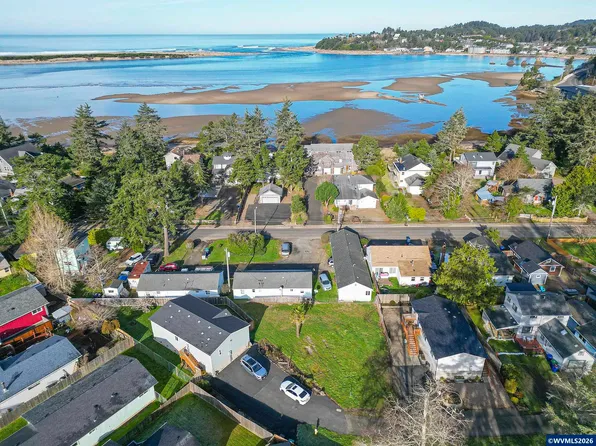6289 SW Jetty Ave, Lincoln City, OR 97367