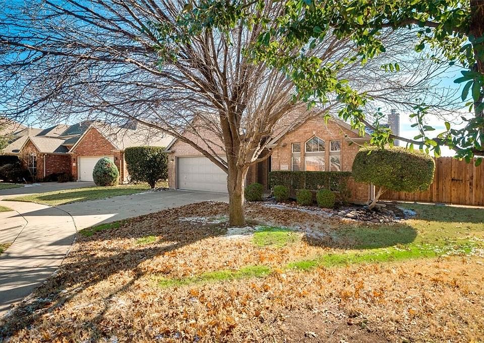 1st image of 4400 Vista Meadows Dr
