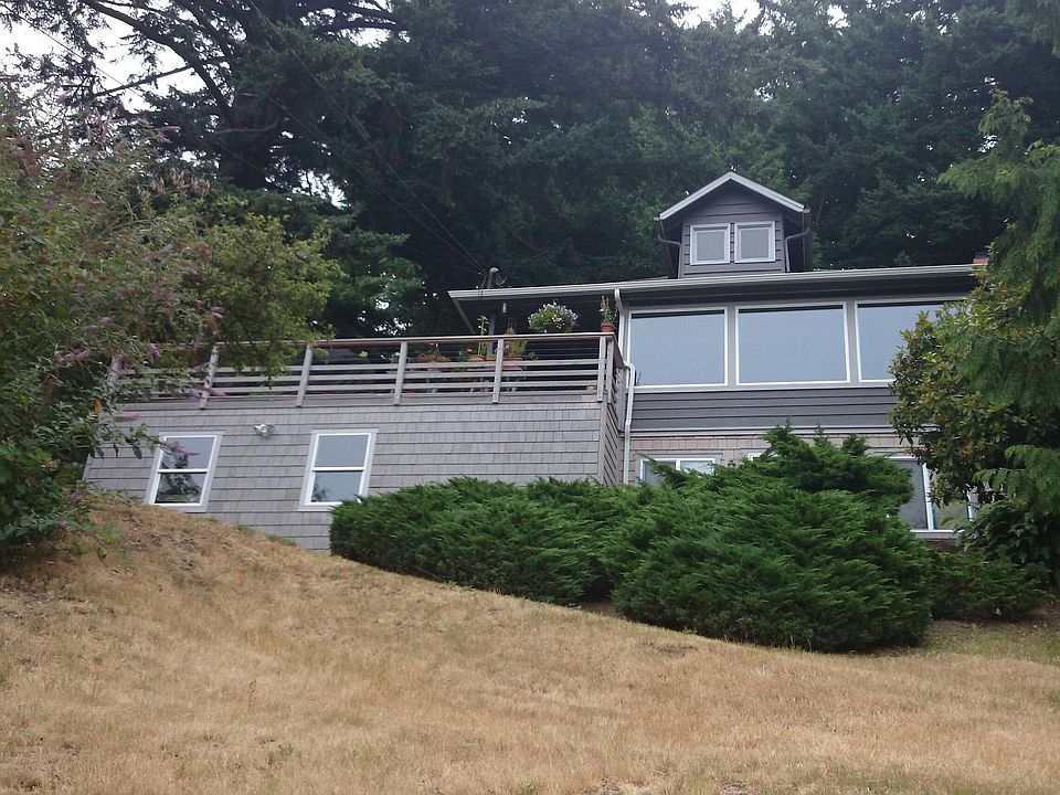 2nd image of 4100 Aikins Ave SW