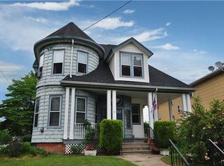 26 Rossmore Pl, Belleville, NJ 07109