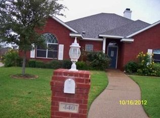 440 W Wall St, Hewitt, TX 76643