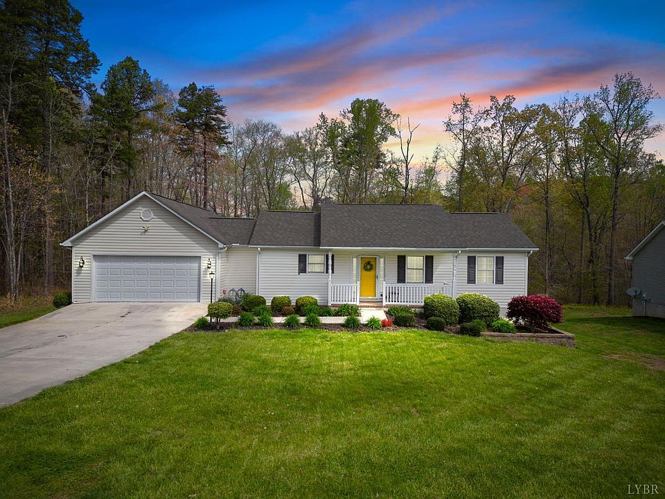 1st image of 155 Hickory Dr