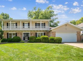 2005 Shep Ct, Chesterfield, MO 63005