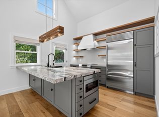 1090 Carolyn Ave, San Jose, CA 95125