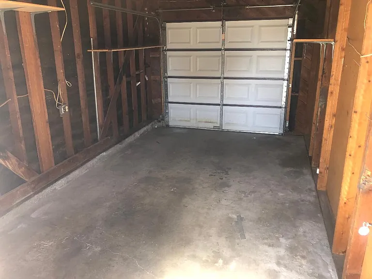 4555 Clairemont Dr — Photo 11