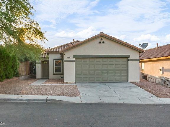 2nd image of 3053 Forest Falls Ct