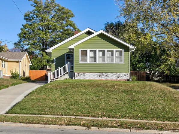 2701 Cornell St, Des Moines, IA 50313