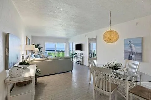 5201 Gulf Of Mexico Dr — Photo 17