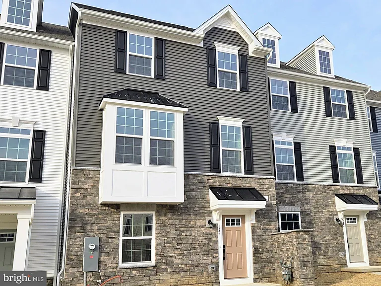 541 Lewes Landing Rd — Photo 1