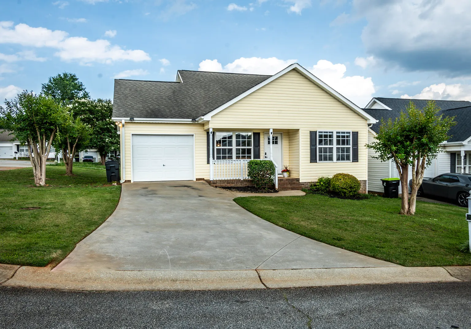 Franklin Asberry Ln, Inman — Photo 1