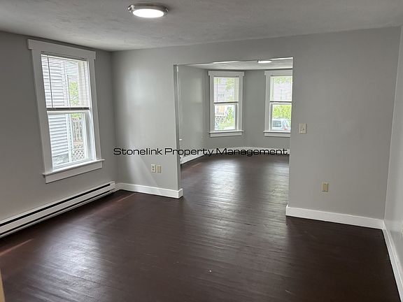 4th image of 43 Holman St #1