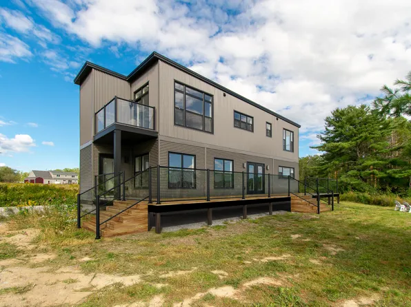 46 Toll Bridge Road, Thomaston, ME 04861