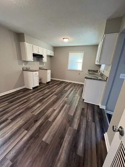 1st image of 7316 Helen Ave