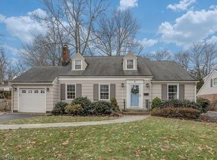 7 Inwood Rd, Chatham, NJ 07928