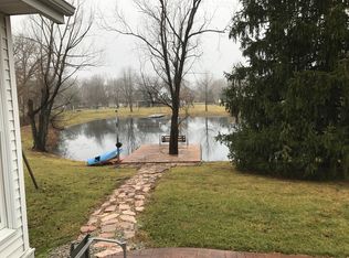 4552 Fountain Brook Dr, Waterloo, IL