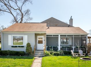 251 Marshall Rd, Bensenville, IL 60106