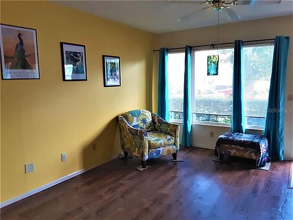 5th image of 2253 Norwegian Dr APT 9