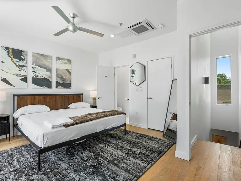 1701 E M L King Jr Blvd #105 — Photo 17