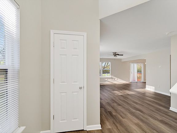 3rd image of 10709 Chenille Ct