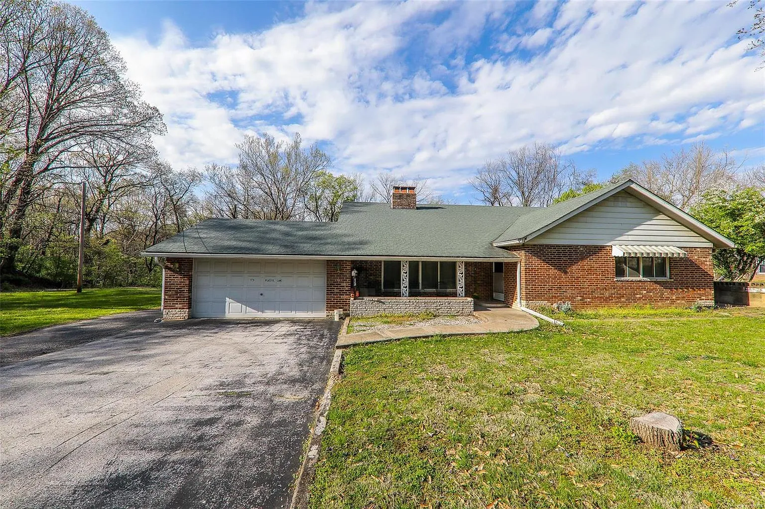 1179 Peaceful Ln photo 1