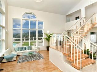 1232 Kamehame Dr, Honolulu, HI 96825