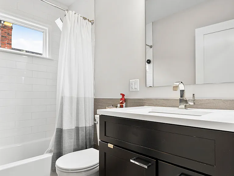 28 Winter St #3 — Photo 9