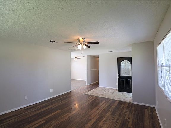 5th image of 111 Beavers Dr