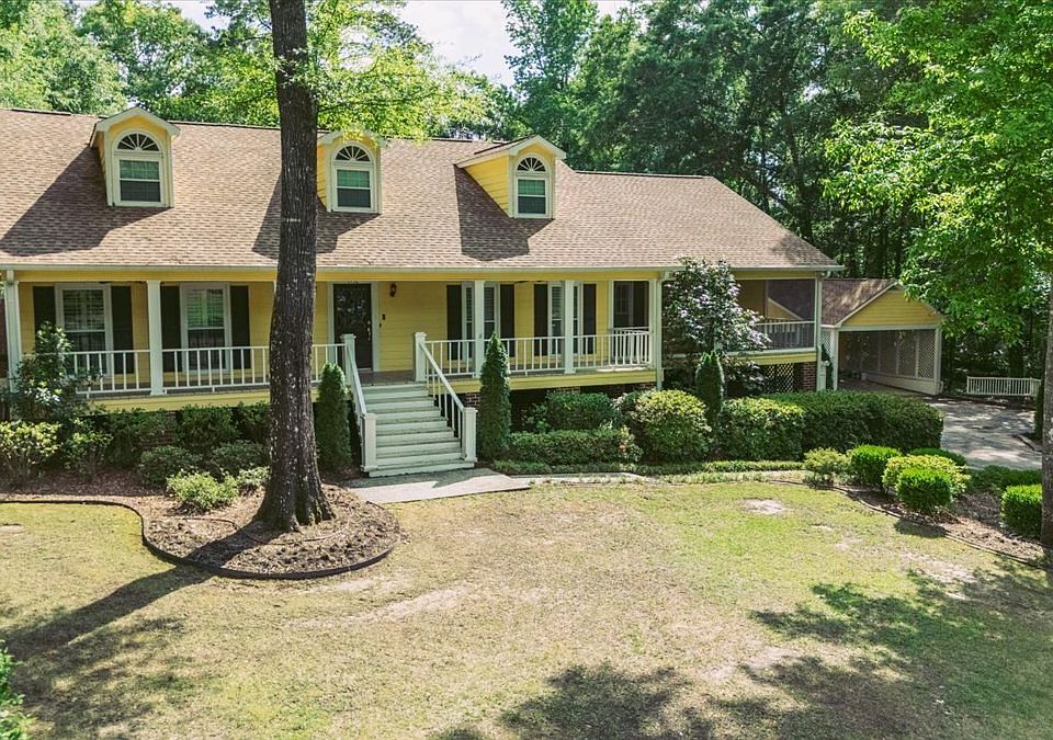1st image of 1132 Saint Andrews Dr