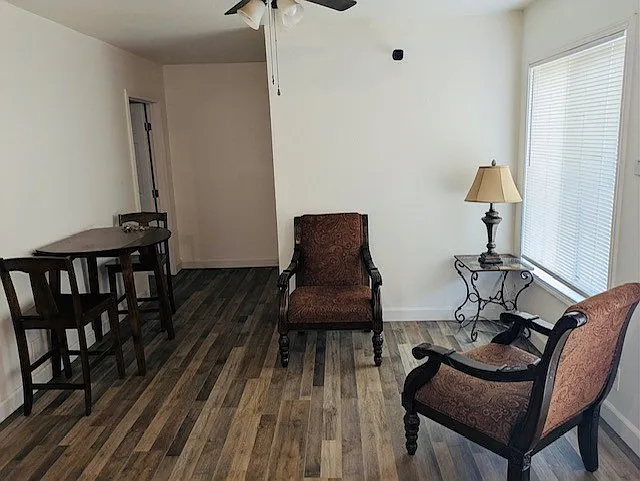 2919 Ross Ave #B — Photo 10