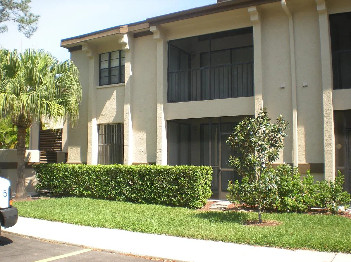 123 Lindsay Lane — Photo 2